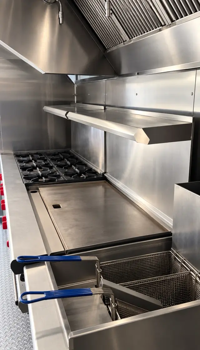 40ft Mobile Kitchen additional view