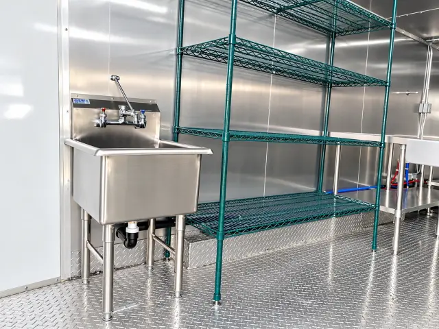 22–26ft Low-Temp Dish Trailer additional view